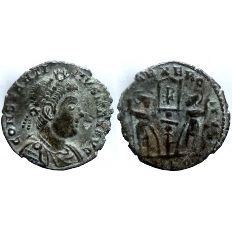 Constantius II Avg - AE Nummus - Lyon - RIC. VIII, 6