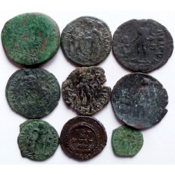 Lot de 9 monnaies romaines